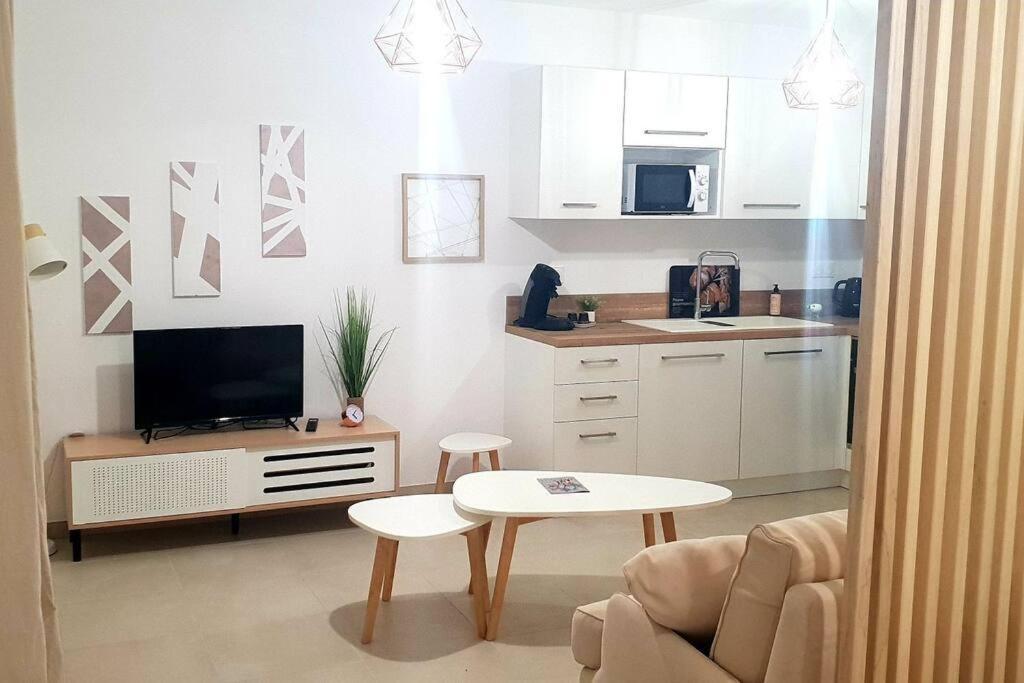 L'Albizia Studio Calme Et Tout Confort Lucciana  Bagian luar foto